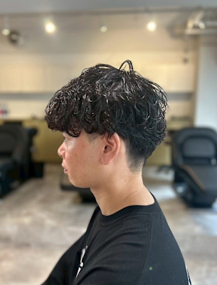20代30代40代◎似合わせカットブルーブラックサーフカール