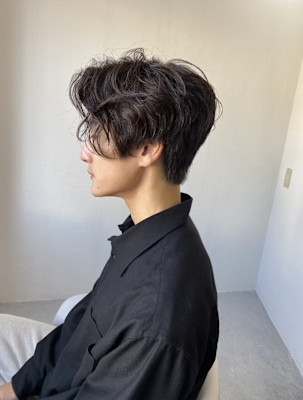 20代30代40代◎刈り上げセンターパートフェザーパーマ