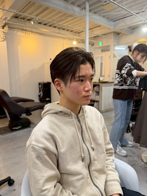 20代30代40代◎刈り上げセンターパートコンマヘア韓国スタ