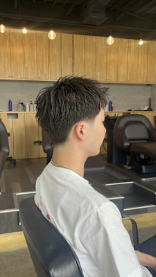 フェードカットマレットヘアフェードアップバング短髪メンズ