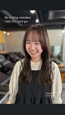 レイヤーカットセミロングオリーブグレージュ/高田馬場