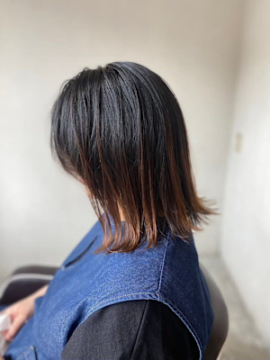 大人っぽミディアムレイヤー/高田馬場/新宿/代々木/新大久保