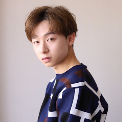 MEN'S HAIR束感ショートアッシュブラックマッシュパー