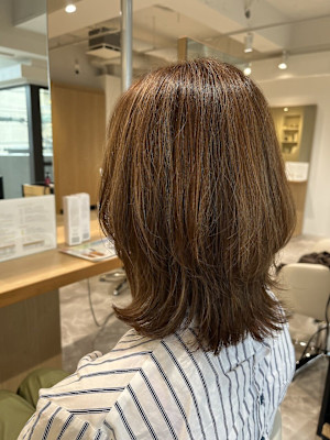大人可愛い◎20代30代40代シアーカラーハイライトセミディ