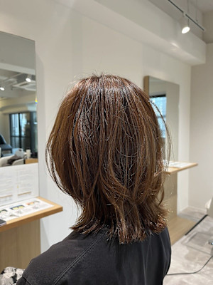 大人可愛い◎20代30代40代カールセミディシアーカラーくび