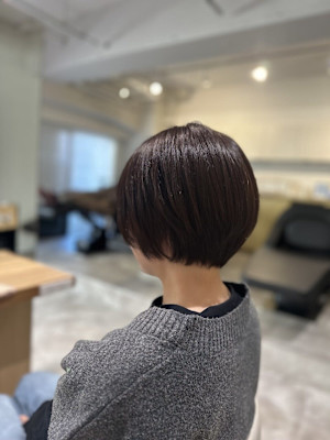 ショートカットショートボブマッシュショートオリーブグレージュ