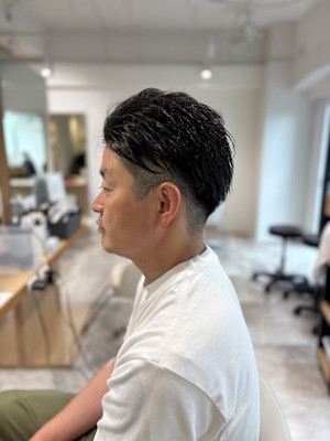 20代30代40代◎似合わせカットブルーブラックツーブロック
