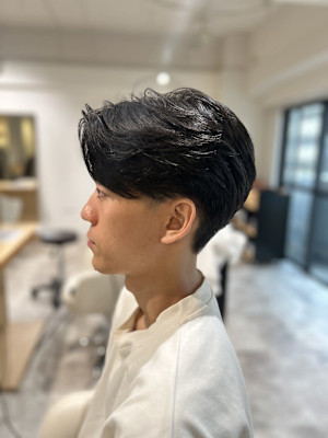 20代30代40代◎似合わせカットセンターパートビジネススタ