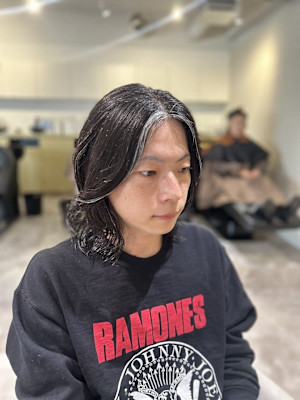20代30代40代似合わせカットイメチェン黒髪フェザーパーマ