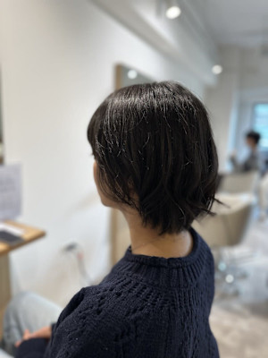 レディース20代30代40代◎似合わせカットイメチェン黒髪カ
