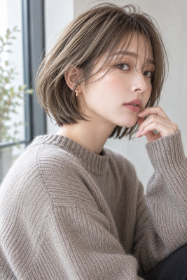大人ショートボブ×オリーブグレージュ