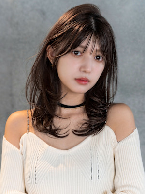 20代・30代_抜け感レイヤーの大人可愛いセミディ メニュー
