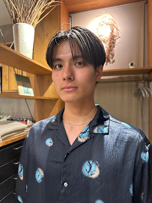 NERO HAIRSALON NAVY×スタイル