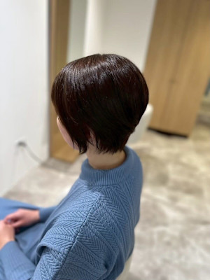 20代30代40代◎似合わせカットチェリーブラウンショートヘ