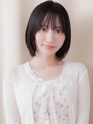 顔周りハッシュカット大人かわいい黒髪レイヤーボブ20代30代