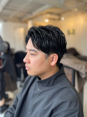 20代30代40代ブルージュセンターパート韓国メンズショート