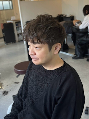20代30代40代◎似合わせカットフェザーパーマブルーブラッ