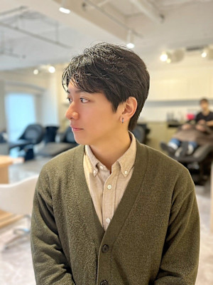 20代30代40代◎似合わせカットフェザーパーマブルーブラッ