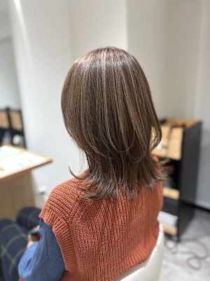 20代30代40代◎似合わせ小顔上品なツヤ感の白髪ぼかしベー