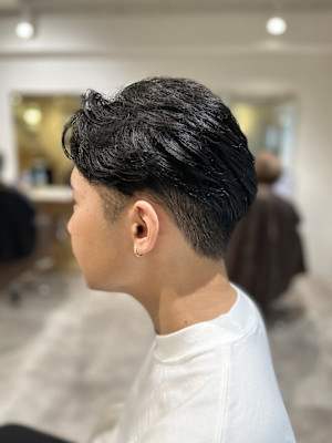 20代30代40代イメチェン似合わせカットフェザーパーマガイ