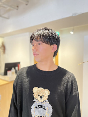 マッシュセンターパートコンマバングツーブロックフェザーパーマ