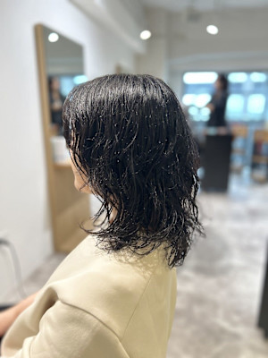 レイヤーカットウルフカットグレージュセミロングパーマボブ