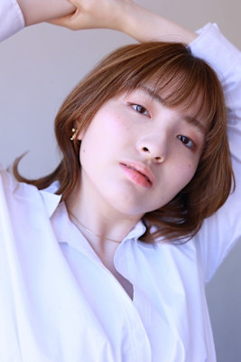大人可愛い◎20代30代40代前髪パーマグレーベージュ