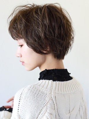 大人可愛い20代30代40代◎グレーベージュパーマショート