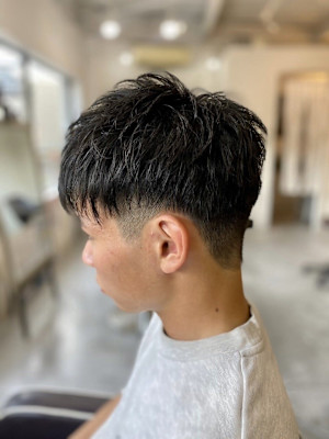 MEN'S HAIR束感波巻きショートアッシュブラックマッシ