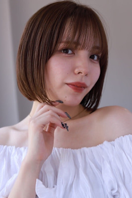 20代30代40代◎ 魅力倍増カールセミディダークグレージュ