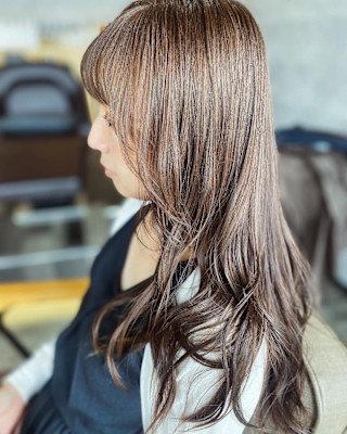 20代30代40代◎ 魅力倍増カールセミディダークグレージュ