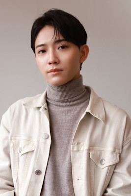 ２０代３０代４０代スペインカール刈り上げ韓国マッシュ