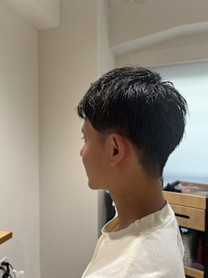 20代30代40代◎似合わせブルーブラック刈り上げセンターパ