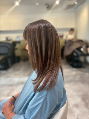 20代30代40代◎白髪ぼかしハイライト×似合わせカット