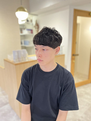 コンマバングツーブロックニュアンスパーマメンズマッシュ