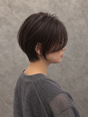 【手ぐしでまとまる】忙しい朝も綺麗が続く＊横顔美人ショート
