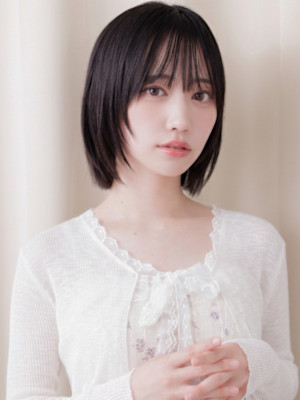 顔周りハッシュカット大人かわいい黒髪レイヤーボブ20代30代