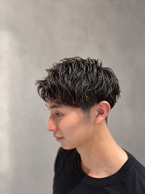 アップバング×ショートスタイル