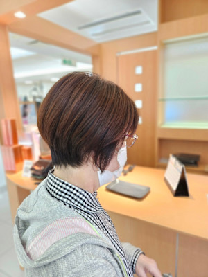 大人女性におすすめ◎骨格に合わせた丸みショート