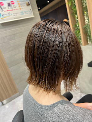 くびれボブハニーブラウン