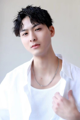 MEN’SHAIR刈り上げアッシュブラックショートヘア