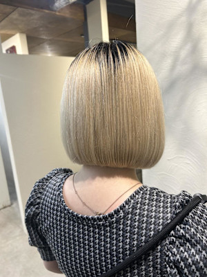 切りっぱなしボブ