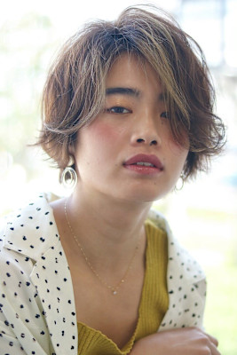 大人可愛い◎20代30代40代前髪パーマグレーベージュ