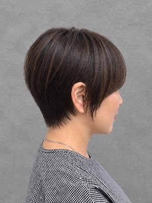 ナチュラルに垢抜ける丸みショート