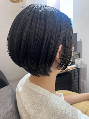 大人女性の若見え丸みショート／小顔・４０代・５０代〜