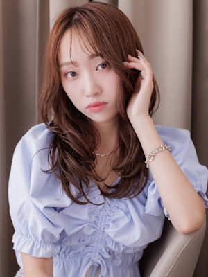 韓国巻き毛先パーマヨシンモリヘアーレイヤーロング20代30代