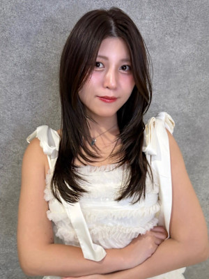 顔周りカット レイヤーカット ナチュラルブラウン 髪質改善
