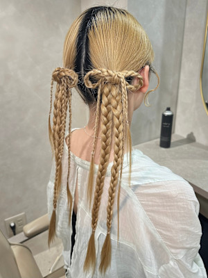 ヘアセットヘアメイク着付け CURE Hair&Makeu
