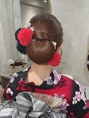ヘアセットヘアメイク着付け CURE Hair&Makeu