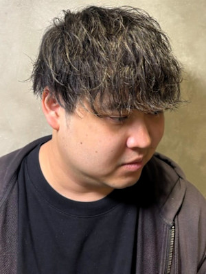 センターパート ツーブロック メンズショート 刈り上げ